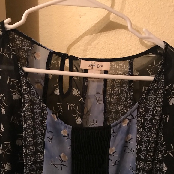 Style & Co. Black and Blue Floral Blouse - Picture 3 of 4